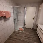 Schmidbauer *