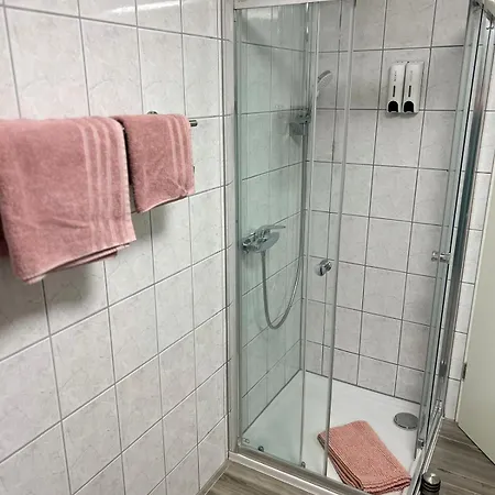 Schmidbauer *
