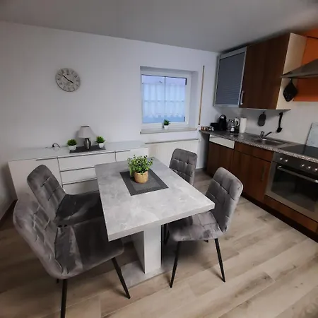 Souterrain Apartament *